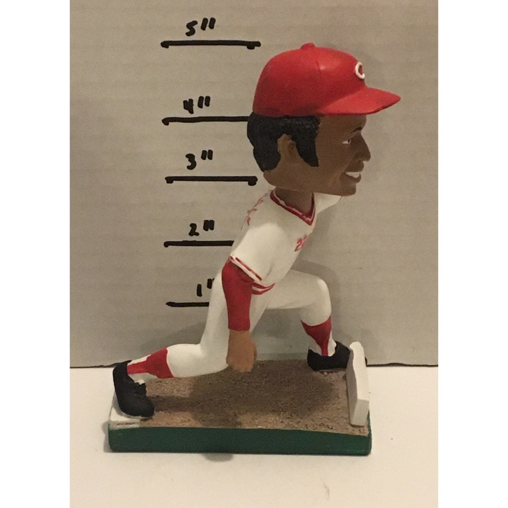 Cincinnati reds Dan Driessen Bobblehead SGA